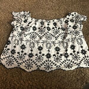 Elastic neck crop top